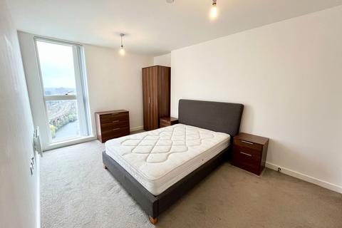 2 bedroom apartment to rent, Regent Road, Manchester M3