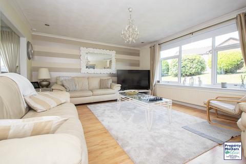15 Ailsa View, Stewarton, Kilmarnock, KA3 5HF