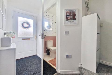 23 Elmstone Drive, Royton, Oldham, OL2 6DH
