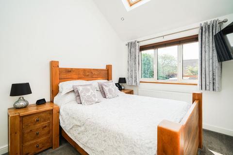 undefined, Ludham Gardens, Chesterfield S41