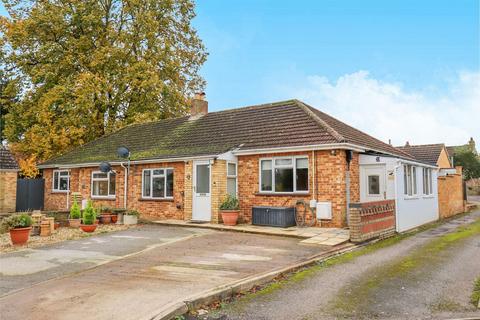 2 bedroom semi-detached bungalow for sale, Horsebrook Park, Calne SN11