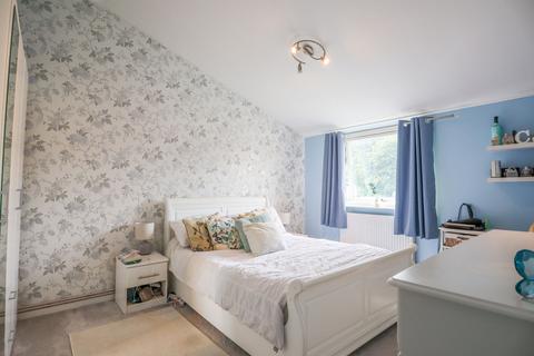 3 bedroom end of terrace house for sale, Macaulay Square, Calne SN11