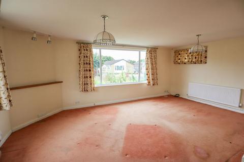 3 bedroom detached bungalow for sale, Wansdyke Drive, Calne SN11