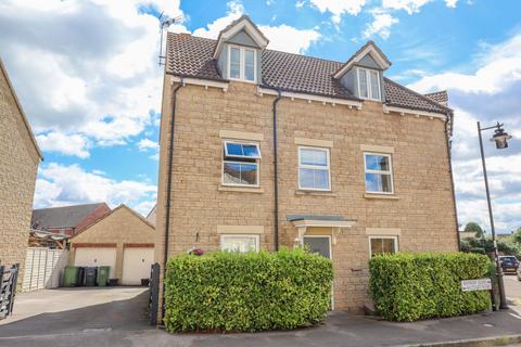 16 Buzzard Road, Calne, SN11 9RW