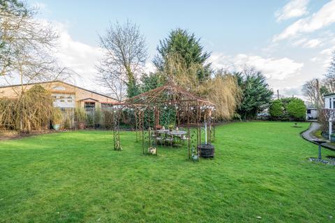 3 bedroom bungalow for sale, Sandhills Meadow, Shepperton, TW17