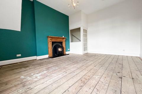 Flat 13, Red Gables Chatsworth Square, Carlisle, CA1 1HE