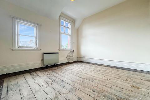 Flat 13, Red Gables Chatsworth Square, Carlisle, CA1 1HE