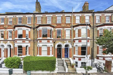 3 bedroom flat to rent, Schubert Road, East Putney, London, SW15