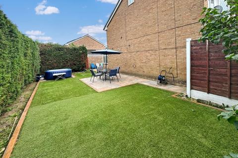 13 Bradfield Close, Stockport, SK5 6XP