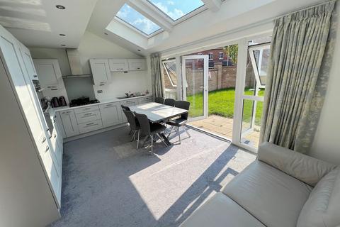 3 bedroom semi-detached house for sale, Stockport SK5