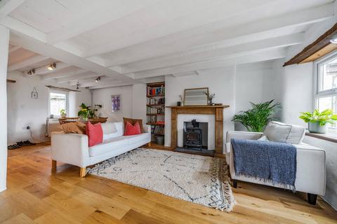 92 Launceston Road, Callington, PL17 8DS