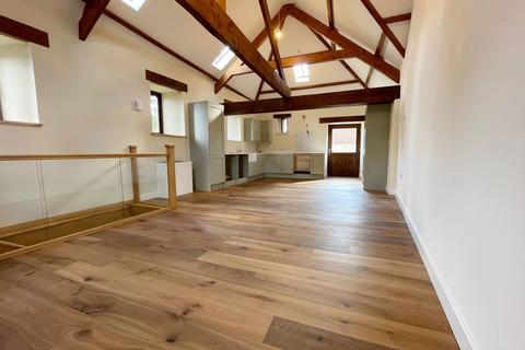 2 bedroom barn conversion for sale, Launceston PL15