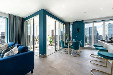 2 bedroom penthouse for sale, Royal Captain Court, 26 Arniston Way, E14