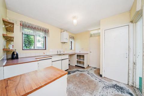 24 Princes Park, Rainham, RM13 7EA