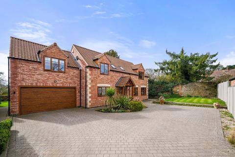 Chapel House, 4a Chapel Lane, Barrowby, Grantham, NG32 1BS