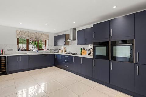 Chapel House, 4a Chapel Lane, Barrowby, Grantham, NG32 1BS