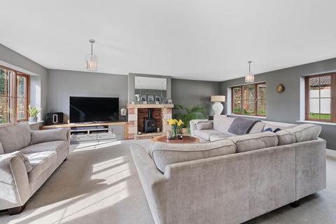 Chapel House, 4a Chapel Lane, Barrowby, Grantham, NG32 1BS