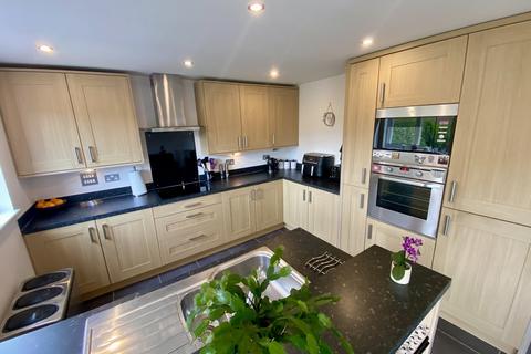 66 Ffordd Watkins, Birchgrove, Swansea, SA7 0HP