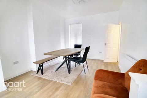 223 Springwell Lane, Doncaster, DN4 9AJ
