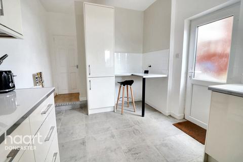 223 Springwell Lane, Doncaster, DN4 9AJ
