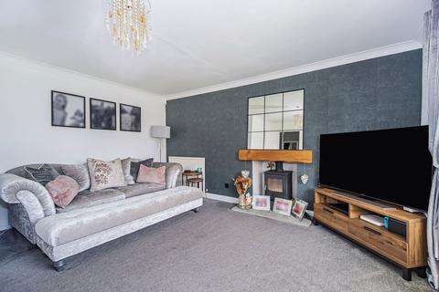 55 Oaklands Drive, Willerby, Hull, HU10 6BJ