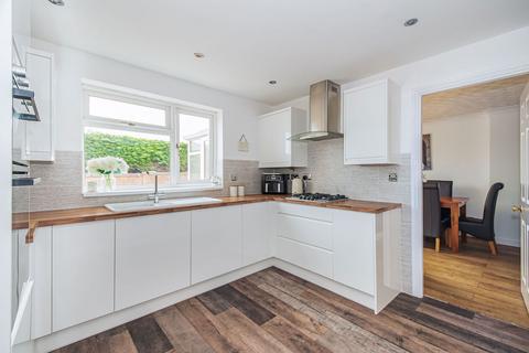 55 Oaklands Drive, Willerby, Hull, HU10 6BJ