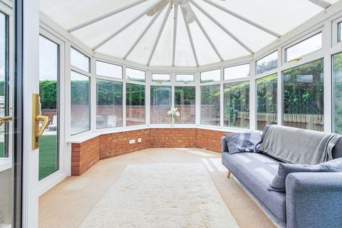 55 Oaklands Drive, Willerby, Hull, HU10 6BJ