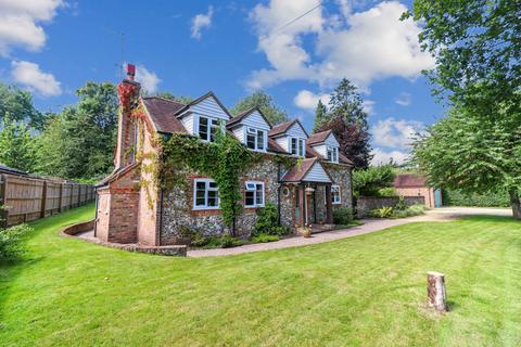 4 bedroom detached house for sale, Hawridge Common, Chesham HP5