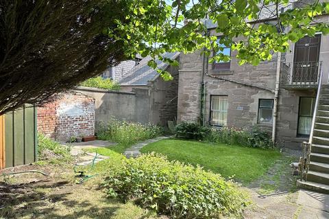 8 Mount Road, Montrose, DD10 8NT