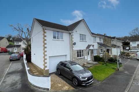 4 bedroom semi-detached house for sale, Mitre Close, Tavistock PL19