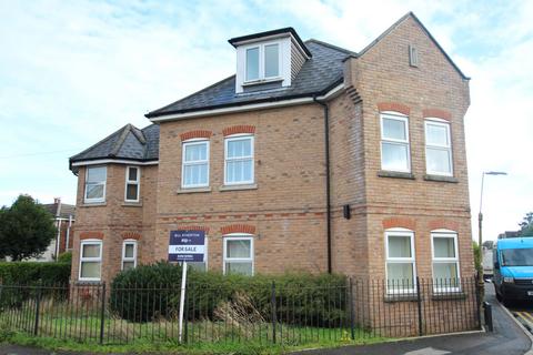 2 bedroom flat for sale, Nursery Road, Bournemouth BH9