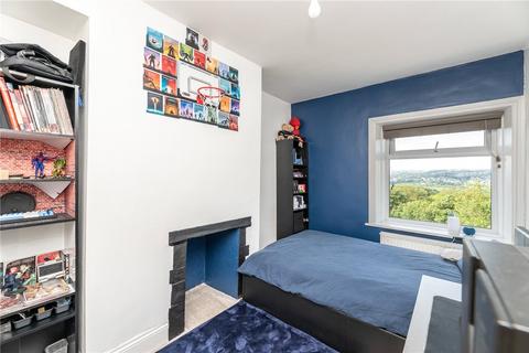 81 Cottingley Cliffe Road, Bingley, BD16 1UP