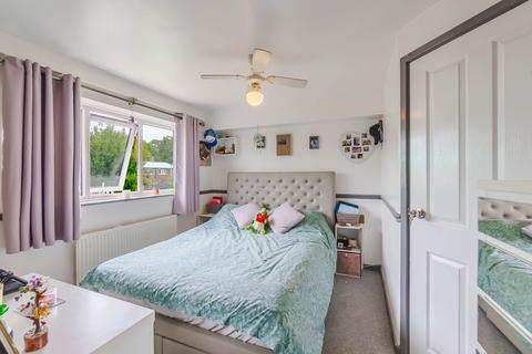 27 Kent Way, Cambridge, CB4 2QY