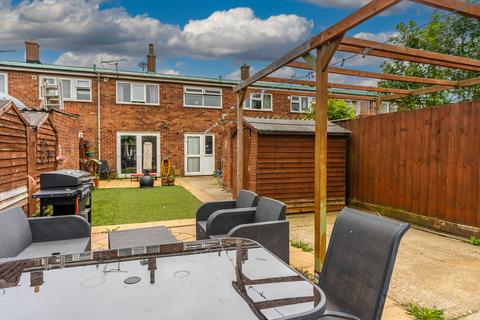 27 Kent Way, Cambridge, CB4 2QY