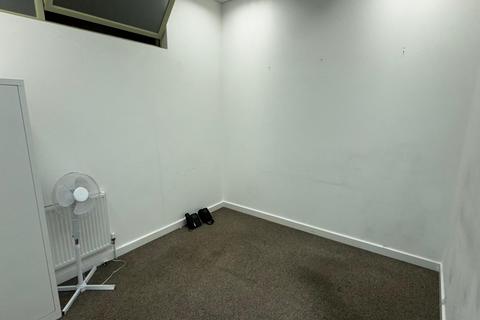 Property to rent, Kilburn High Road, Kilburn, NW6