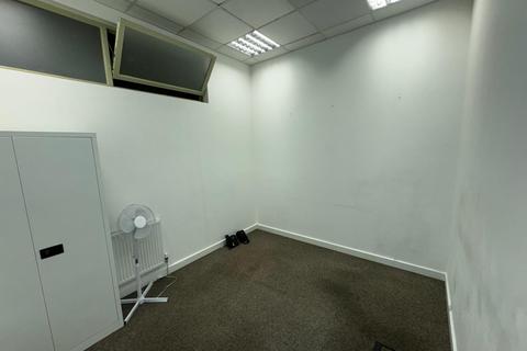 Property to rent, Kilburn High Road, Kilburn, NW6