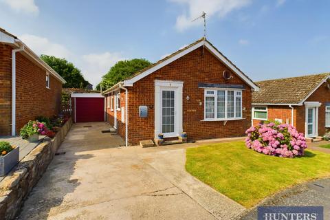 2 bedroom detached bungalow for sale, Park Rise, Hunmanby, Filey