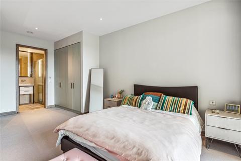 2 bedroom duplex for sale, Chivers Passage, London, SW18