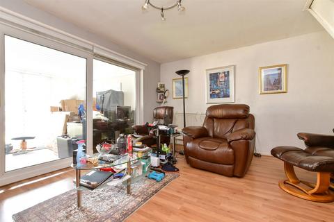 2 bedroom terraced house for sale, Garratt Close, Beddington, Surrey