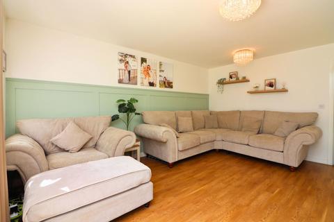 80 Cheapside West, Rayleigh, SS6 9JN