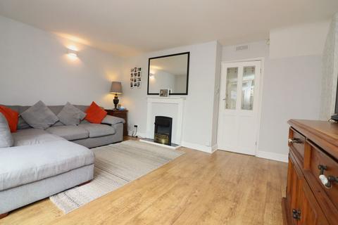 10 Cherrydown West, Basildon, SS16 5AT
