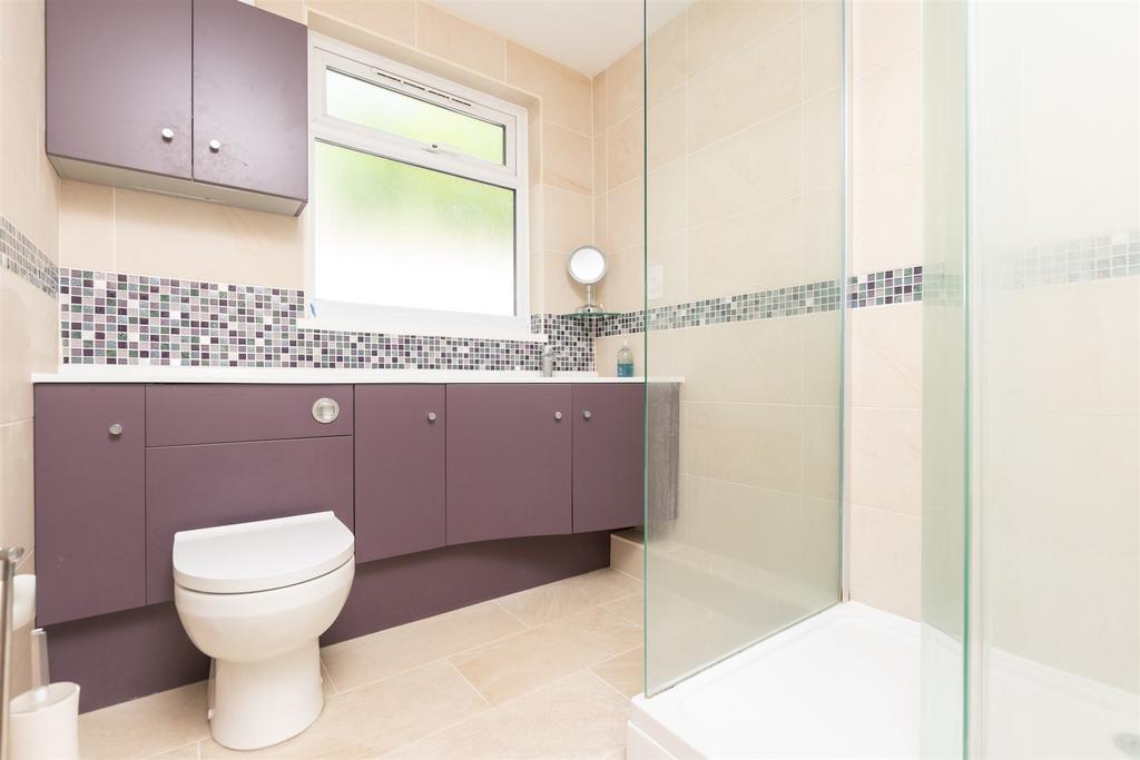 Family Shower Room