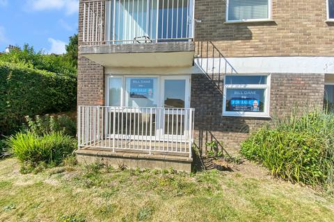 2 bedroom ground floor flat for sale, Seabrook Road, Hythe CT21