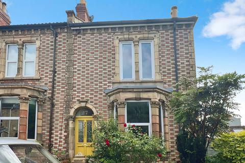 27 Avondale Road, Bath, BA1 3EG