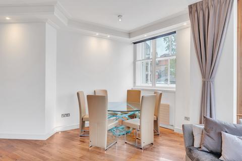 3 bedroom apartment to rent, Thurloe Place, Knightsbridge, London SW7