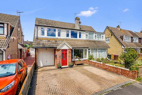 4 bedroom semi-detached house for sale, Weavers Way, Ashford TN23