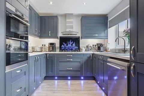 52 Weavers Way, Ashford, TN23 5DZ