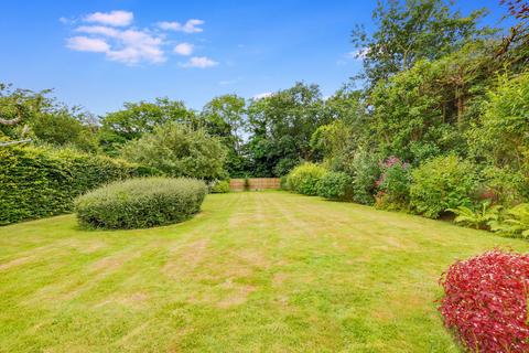 5 bedroom detached house for sale, Sandyhurst Lane, Ashford TN25