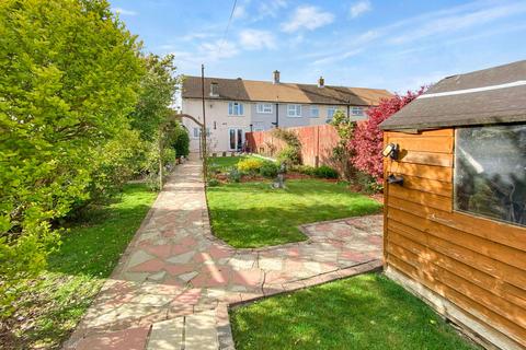 10 Deans Walk, Ashford, TN23 5BN