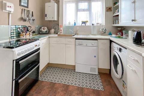 10 Deans Walk, Ashford, TN23 5BN